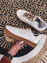 Load image into Gallery viewer, Rodeo Run Sneaker
