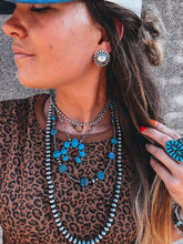 Load image into Gallery viewer, Reda Mini Earrings
