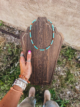 Load image into Gallery viewer, Sun Tan Valley Necklace
