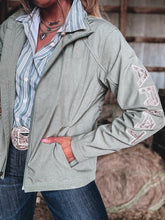 Load image into Gallery viewer, Ariat Logo Softshell Jacket (Sea Spray)
