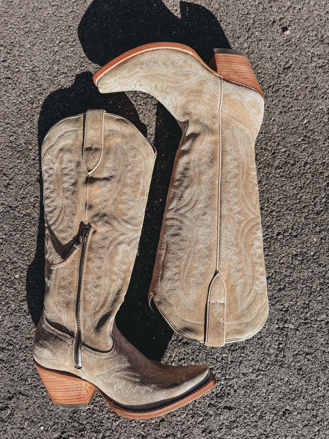 Ariat Casanova Western Boot (Truly Taupe)