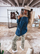 Load image into Gallery viewer, Dacono Jacket
