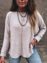 Load image into Gallery viewer, Scout Top (Beige)
