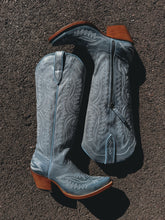 Load image into Gallery viewer, Ariat Casanova Boot (Vintage Denim)
