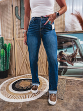 Load image into Gallery viewer, Royal Jean
