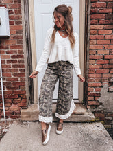 Load image into Gallery viewer, Renegade Camo Pants
