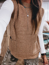 Load image into Gallery viewer, Dillion Sweater Vest
