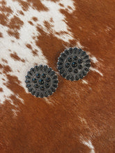 Load image into Gallery viewer, Cressida Earrings (Black)
