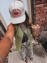 Load image into Gallery viewer, Natrona Vest
