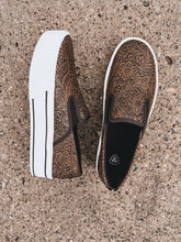 Load image into Gallery viewer, Ariat Skylar Shoe (Brown Floral Emboss)

