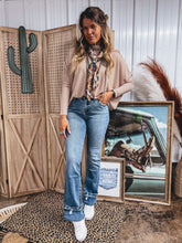 Load image into Gallery viewer, Landry Jean
