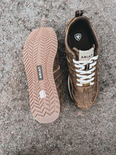 Load image into Gallery viewer, Ariat Ranch Runner Shoe

