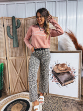 Load image into Gallery viewer, Move Mountains Crew
