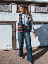 Load image into Gallery viewer, Moscow Vest
