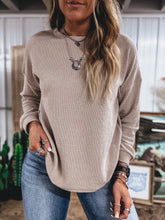 Load image into Gallery viewer, Walden Top (Beige)
