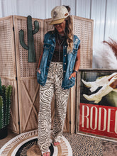 Load image into Gallery viewer, Wild Roamer Pants
