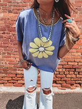 Load image into Gallery viewer, Daisy Girl Tee
