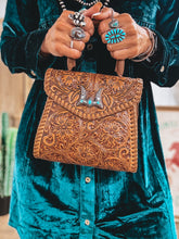 Load image into Gallery viewer, High Class Purse
