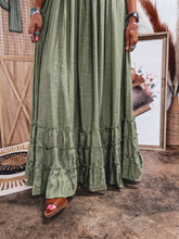 Load image into Gallery viewer, Wrenlee Dress
