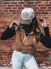 Load image into Gallery viewer, Teddy Vest (Camel)
