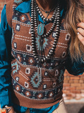 Load image into Gallery viewer, Yuma Sweater Vest
