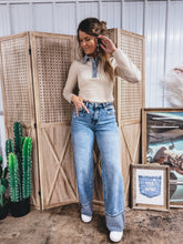 Load image into Gallery viewer, Bennett Top
