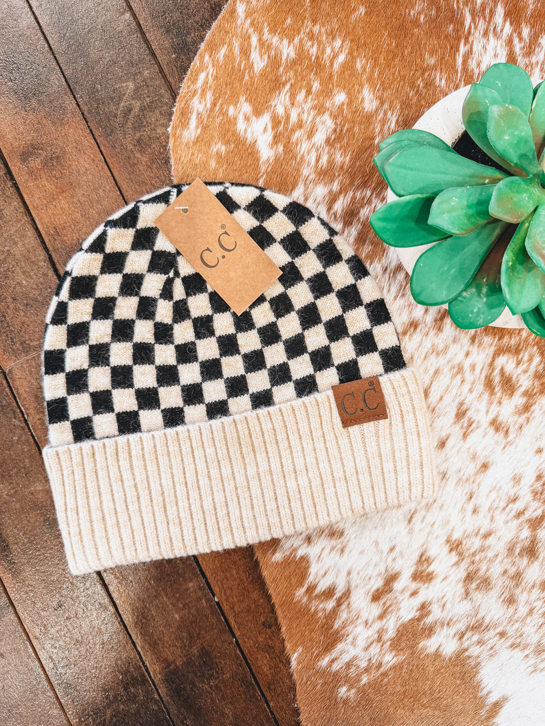 Checker Beanie (Cream)