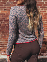 Load image into Gallery viewer, Roxanne Top
