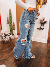 Load image into Gallery viewer, Stoney Jeans
