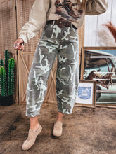 Load image into Gallery viewer, Buckshot Barrel Jean
