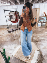 Load image into Gallery viewer, Chester Vest
