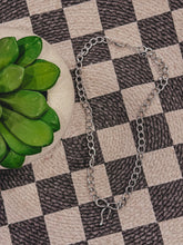 Load image into Gallery viewer, Bow Chain Necklace
