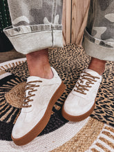 Load image into Gallery viewer, Rodeo Run Sneaker
