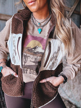 Load image into Gallery viewer, Ariat Canvas Oversized Tee (Oatmeal)
