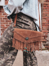 Load image into Gallery viewer, Dakota Purse
