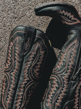 Load image into Gallery viewer, Ariat Casanova Western Boot (Brooklyn Black)
