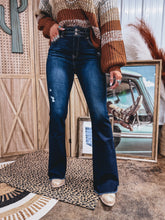 Load image into Gallery viewer, Clyde Jean
