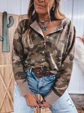 Load image into Gallery viewer, Camo Cardi
