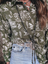 Load image into Gallery viewer, Ariat Homestyle Shirt (Moss Green)
