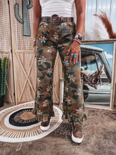 Load image into Gallery viewer, Backwoods Flower Pants
