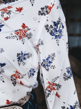 Load image into Gallery viewer, Ariat Homestyle Shirt (Horseshoe)
