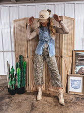 Load image into Gallery viewer, Louisa Vest
