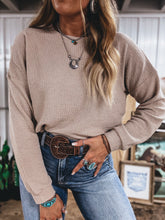 Load image into Gallery viewer, Walden Top (Beige)
