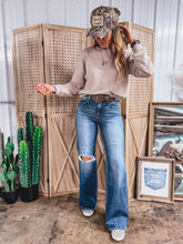 Load image into Gallery viewer, Walden Top (Beige)
