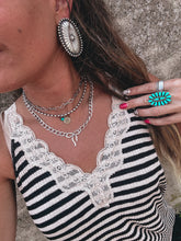 Load image into Gallery viewer, Bow Chain Necklace
