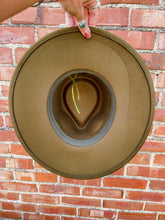 Load image into Gallery viewer, Mazie Hat (Olive)
