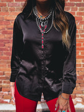 Load image into Gallery viewer, Winnie Button Up (Black)
