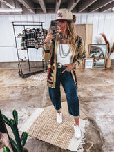 Load image into Gallery viewer, Kendrick Barrel Jean
