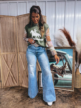 Load image into Gallery viewer, Durango Sweater Top
