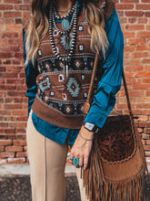 Load image into Gallery viewer, Yuma Sweater Vest
